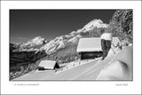 La Chapelle d'Abondance et le Mont-Chauffé en hiver noir et blanc