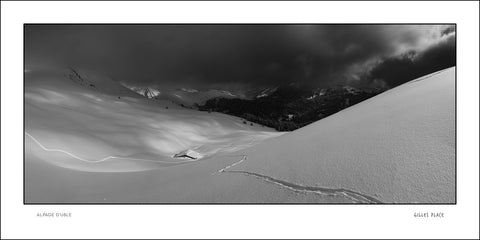 Alpage d'Uble en hiver et en noir et blanc