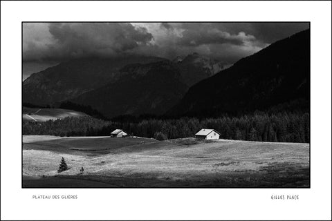 Plateau des Glières en noir et blanc